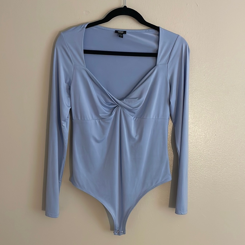 Medium Express Blue Twist Front Long Sleeve Bodysuit